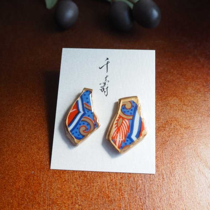 Senju － 045 有田焼 ピアス | 【 Handmade BOX 】
