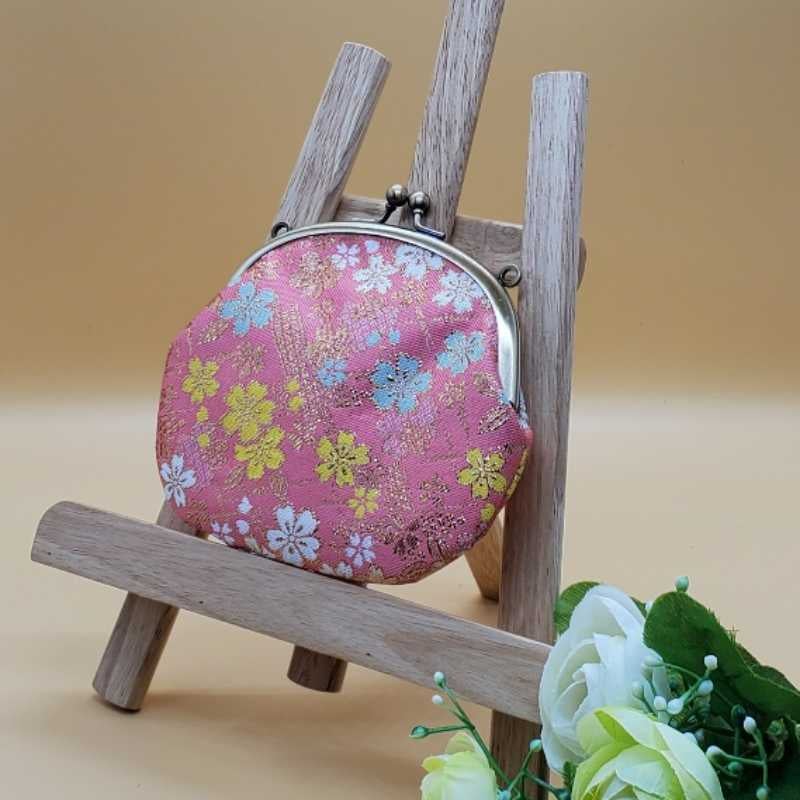 Pink-Boo － 039 がま口ポーチ 西陣織/金襴生地【竹垣に桜】#002 | 【 Handmade BOX 】